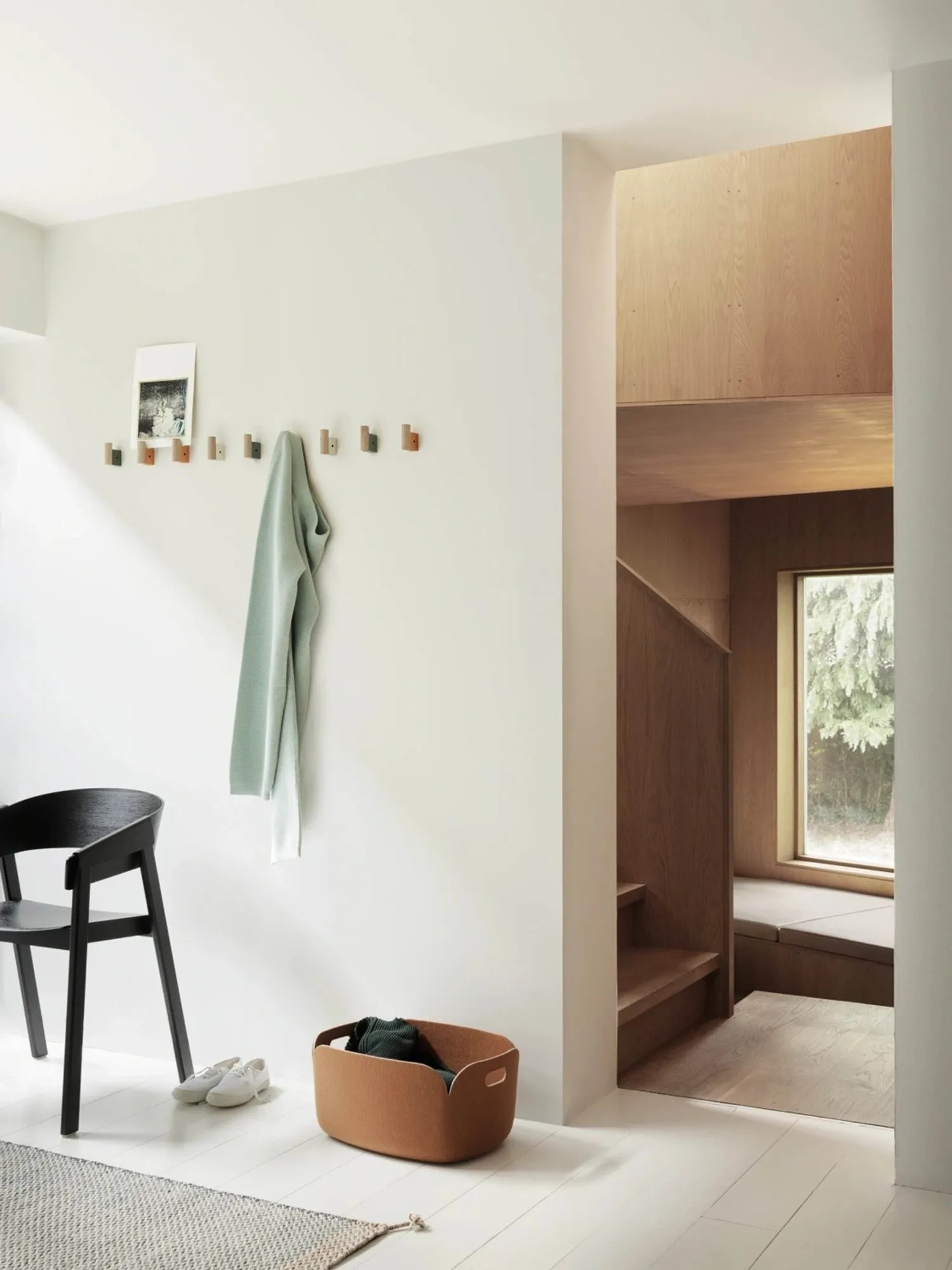 Cover Armchair, Black Muuto