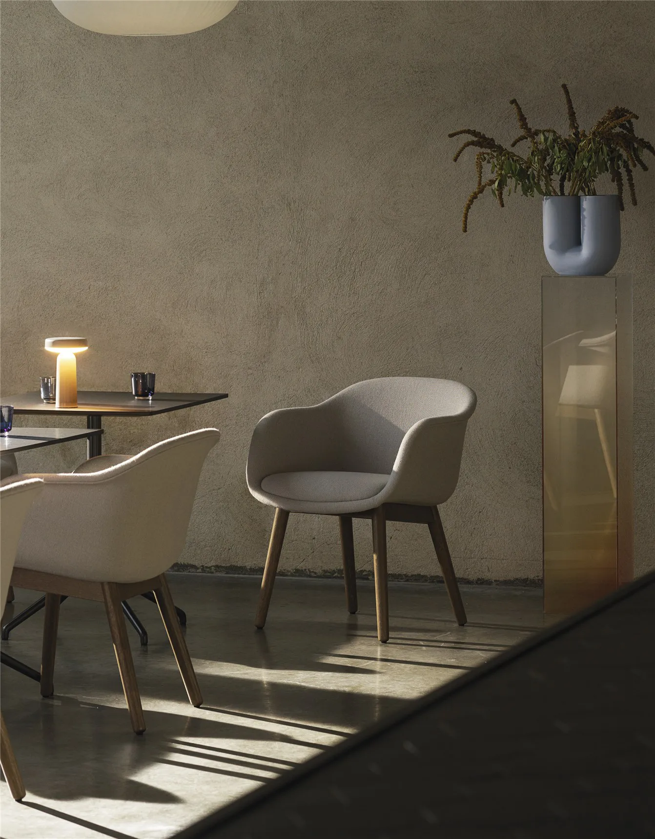 Ease portable table lamp 21.5 cm, Taupe Muuto