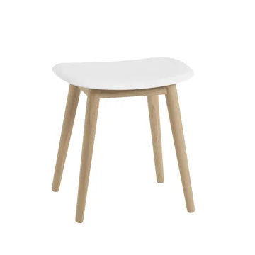 Fiber stool - Natural white, oak legs - Muuto