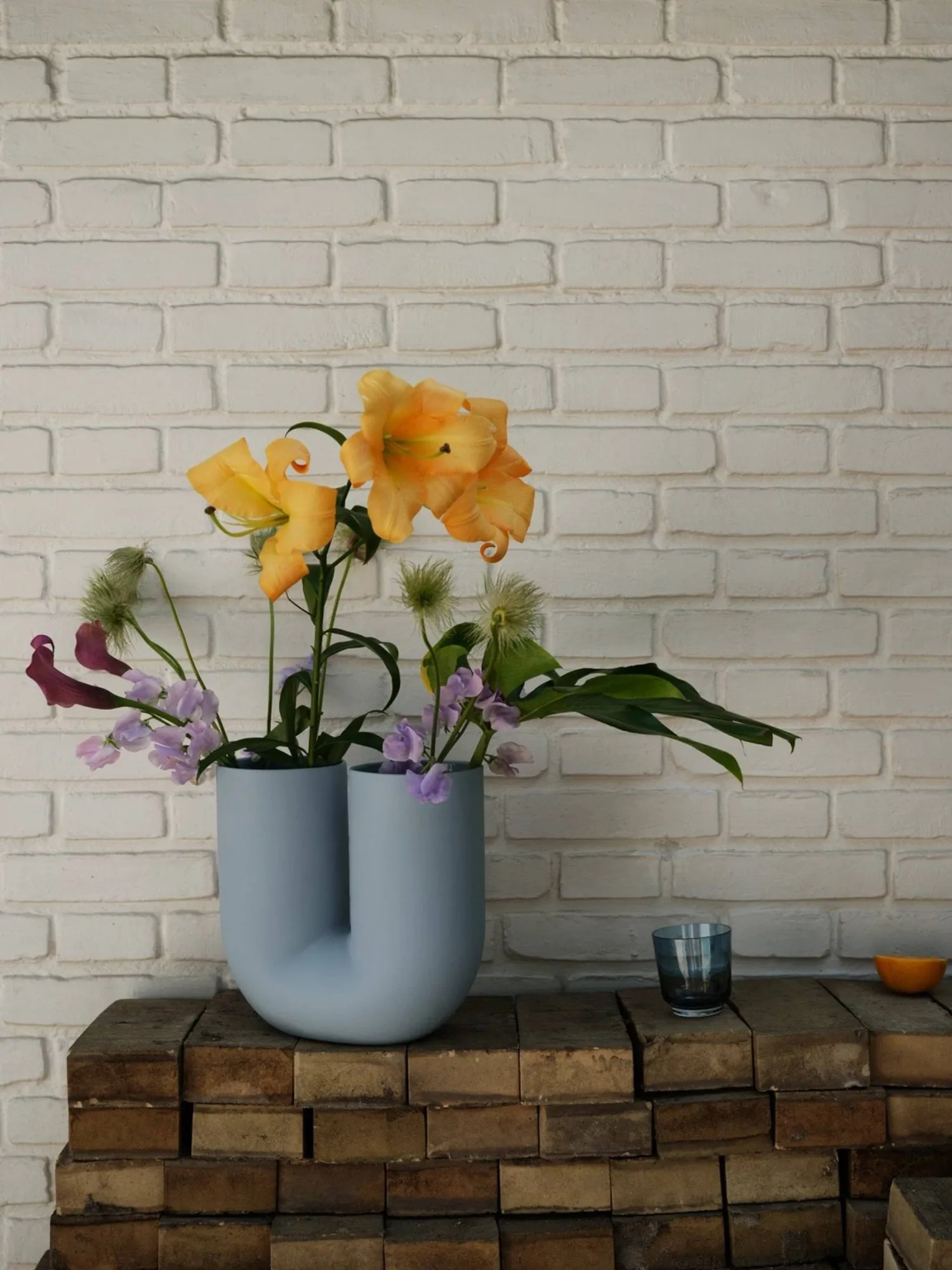Kink vase 26 cm, Light-blue Muuto