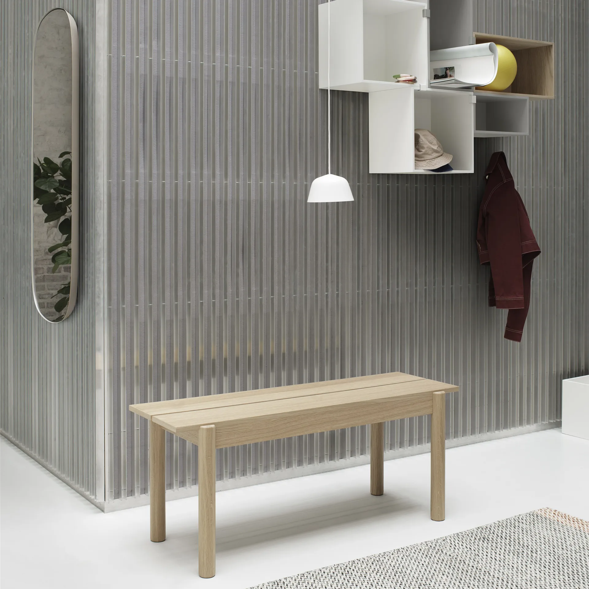 Linear bench, oak, 110 cm Muuto