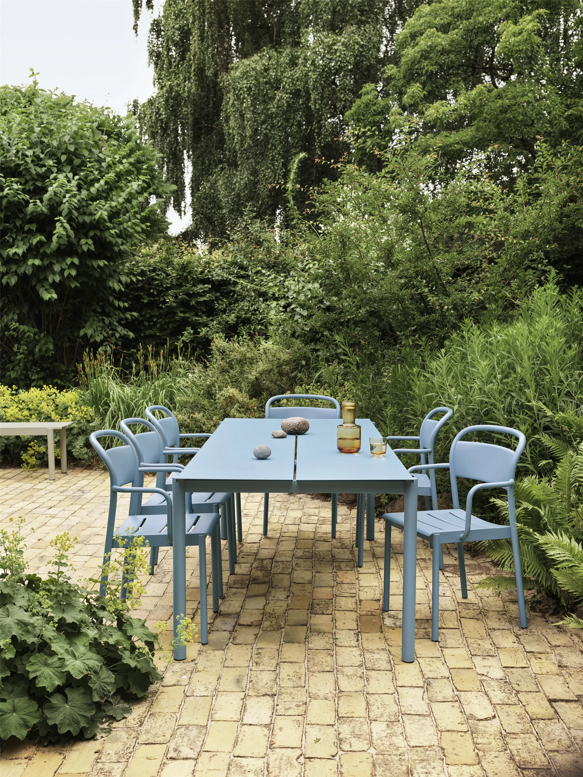 Linear steel armchair, Pale blue Muuto
