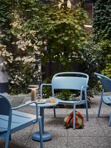 Linear Steel lounge armchair - Pale blue - Muuto