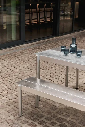 Linear steel table 140 cm - Warm galvanized steel - Muuto