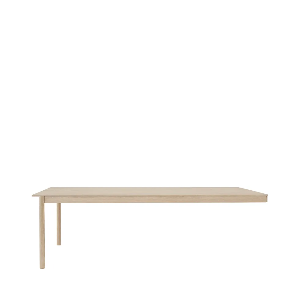 Linear System End Module table, Oak veener-oak 240x142 cm Muuto