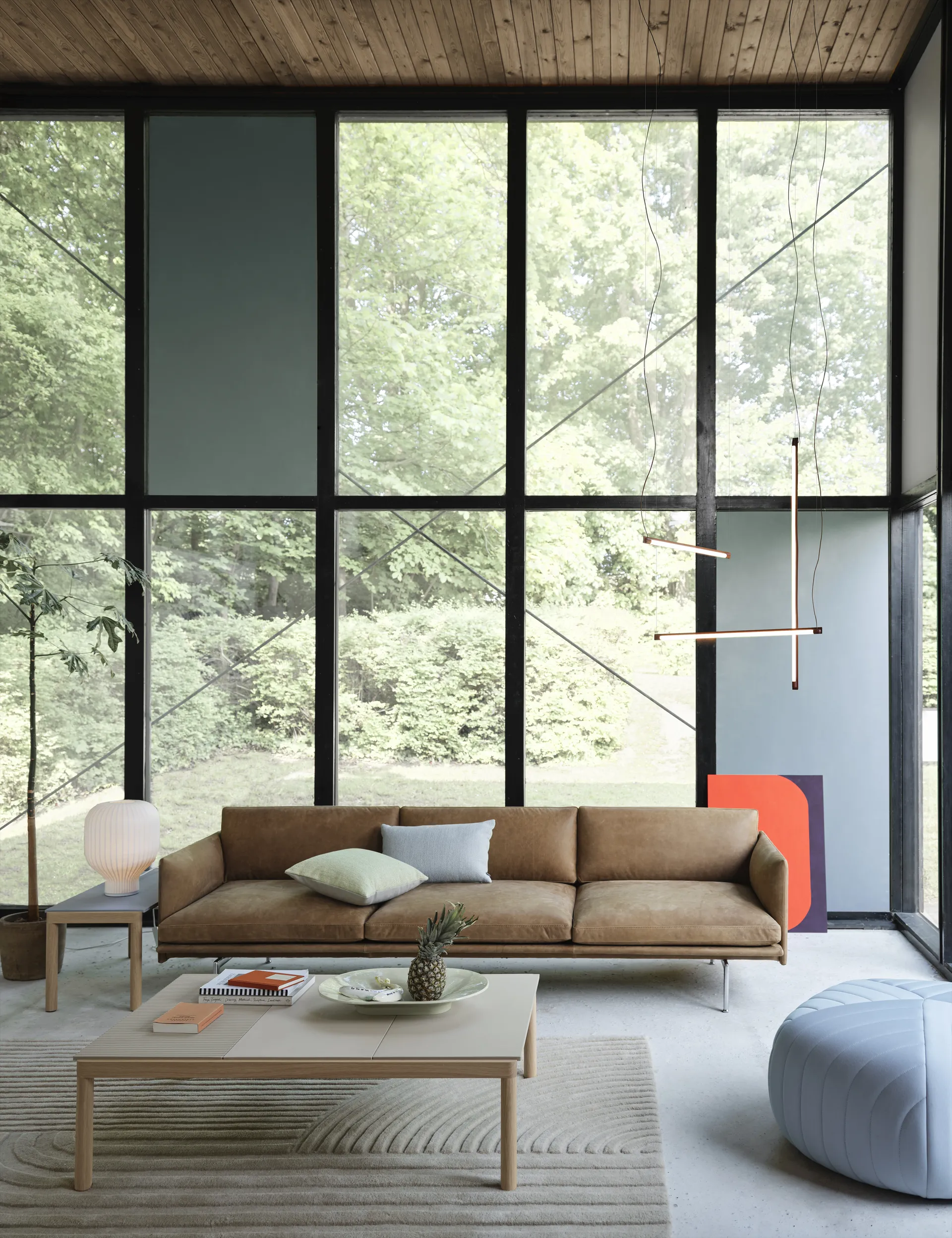 Outline 3-seater sofa leather, Grace leather Camel-black legs Muuto