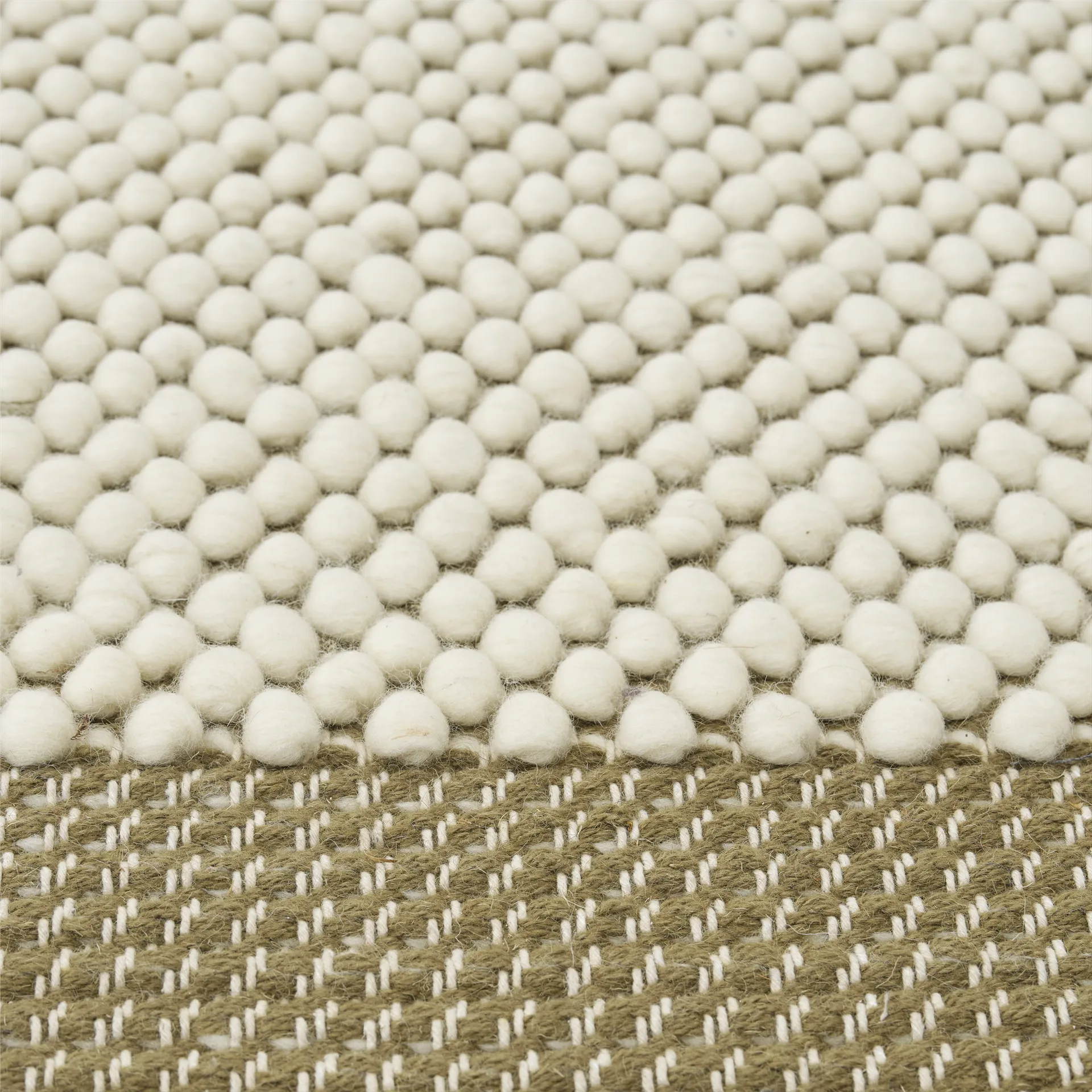 Pebble rug 170x240 cm, Brown green Muuto