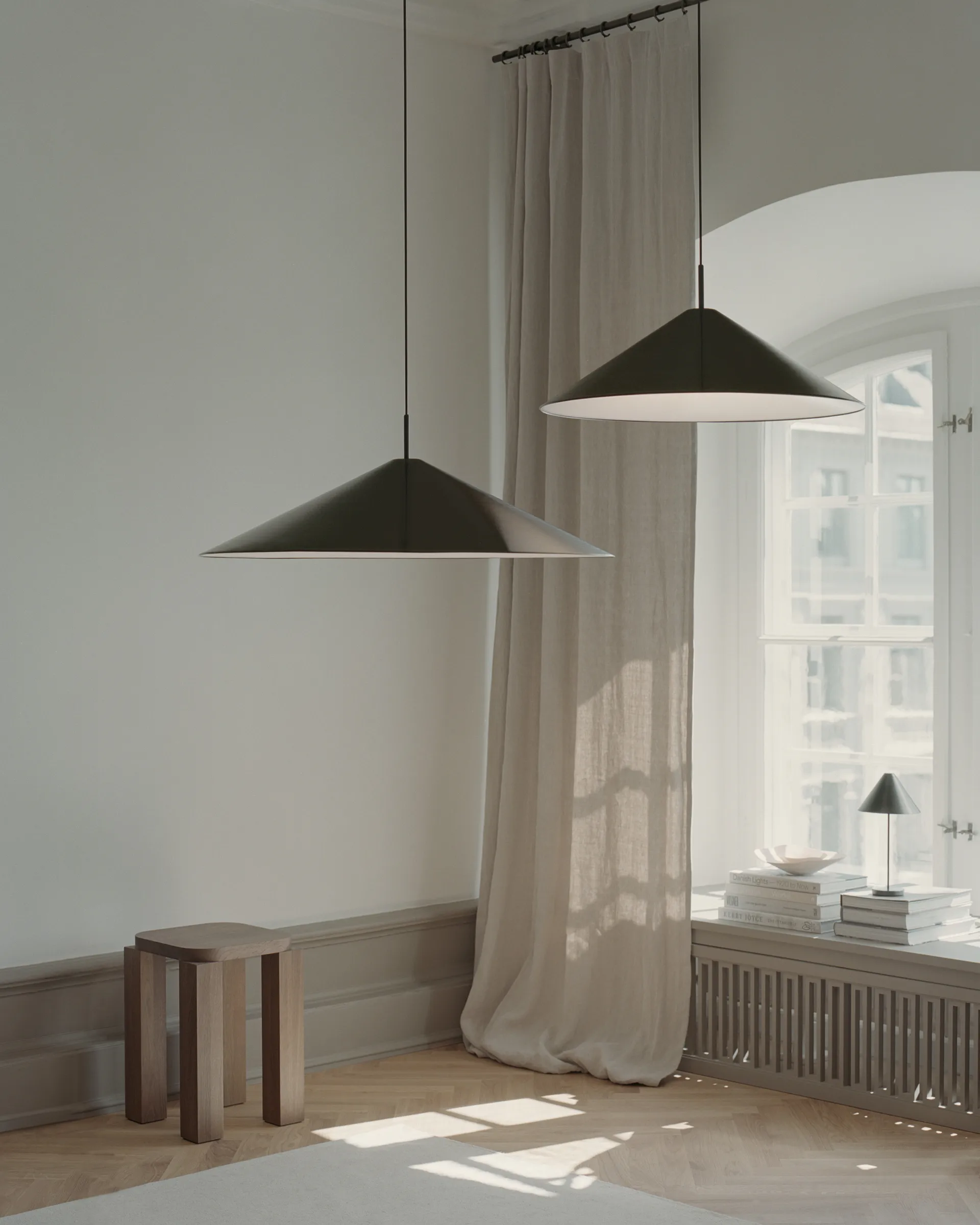Brolly pendant lamp Ø70 cm, Anodized aluminium New Works