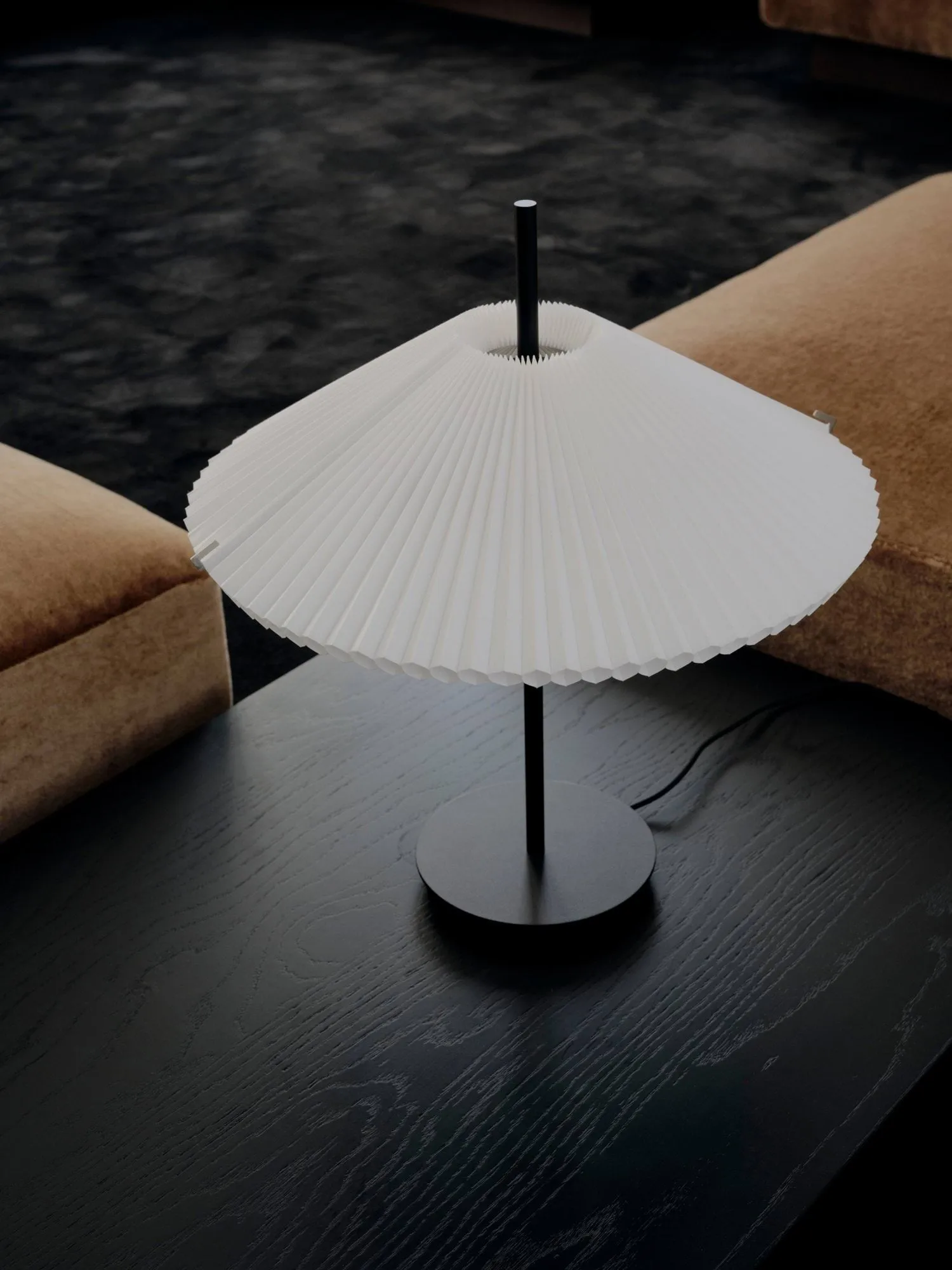 Nebra table lamp, White (white) New Works