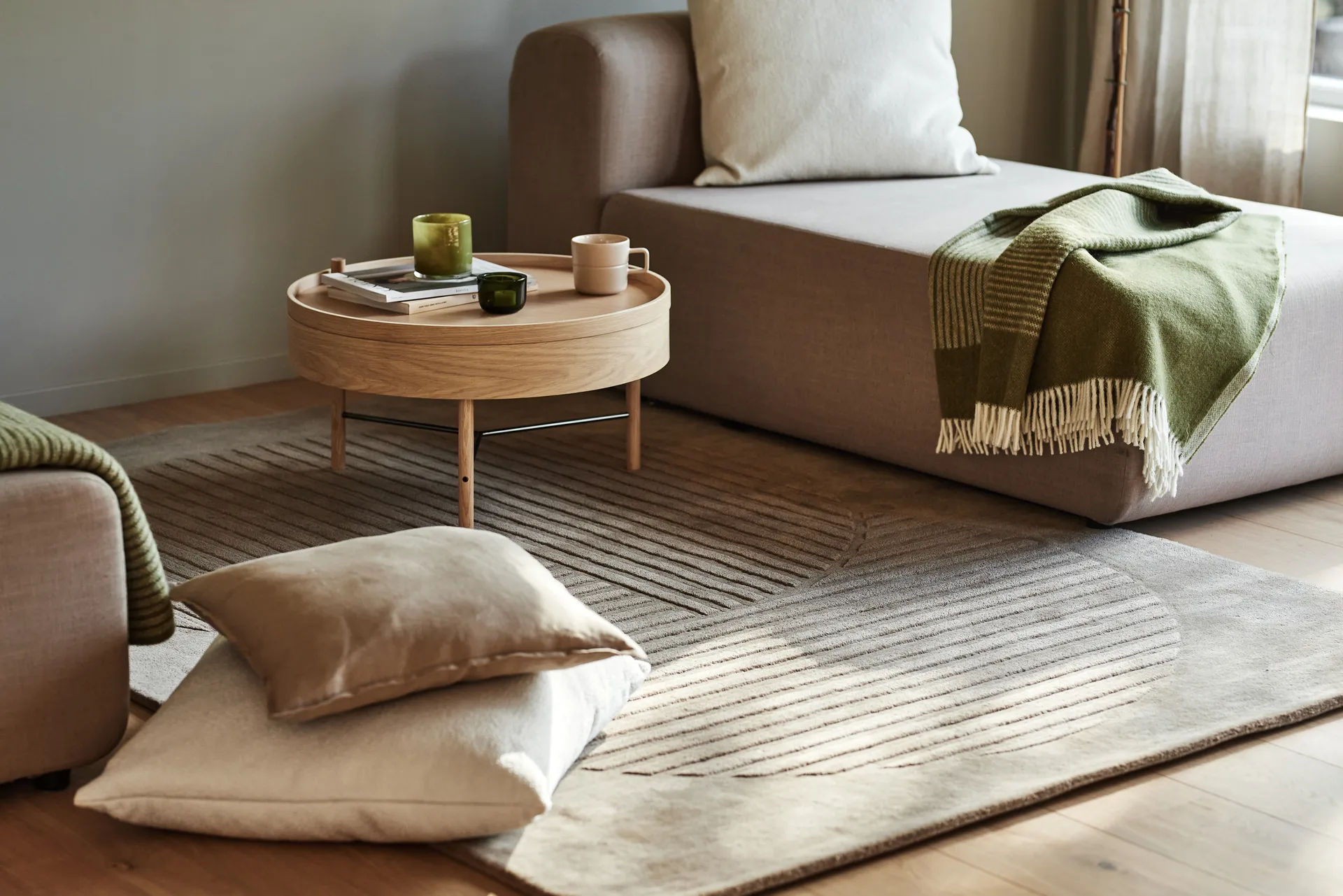 Levels Circles wool rug, Taupe, 170x240 cm NJRD