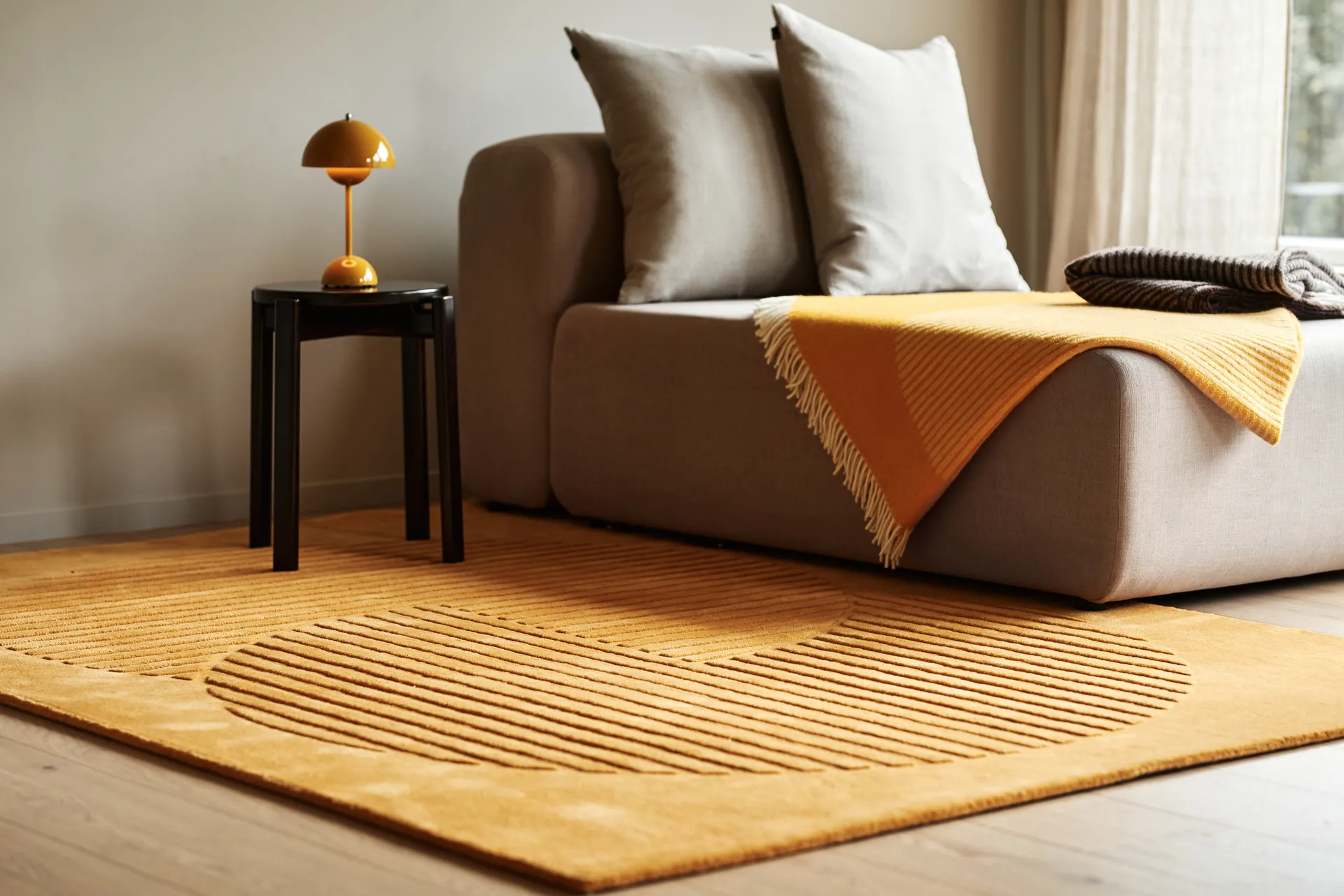 Levels Circles wool rug, Yellow, 170x240 cm NJRD