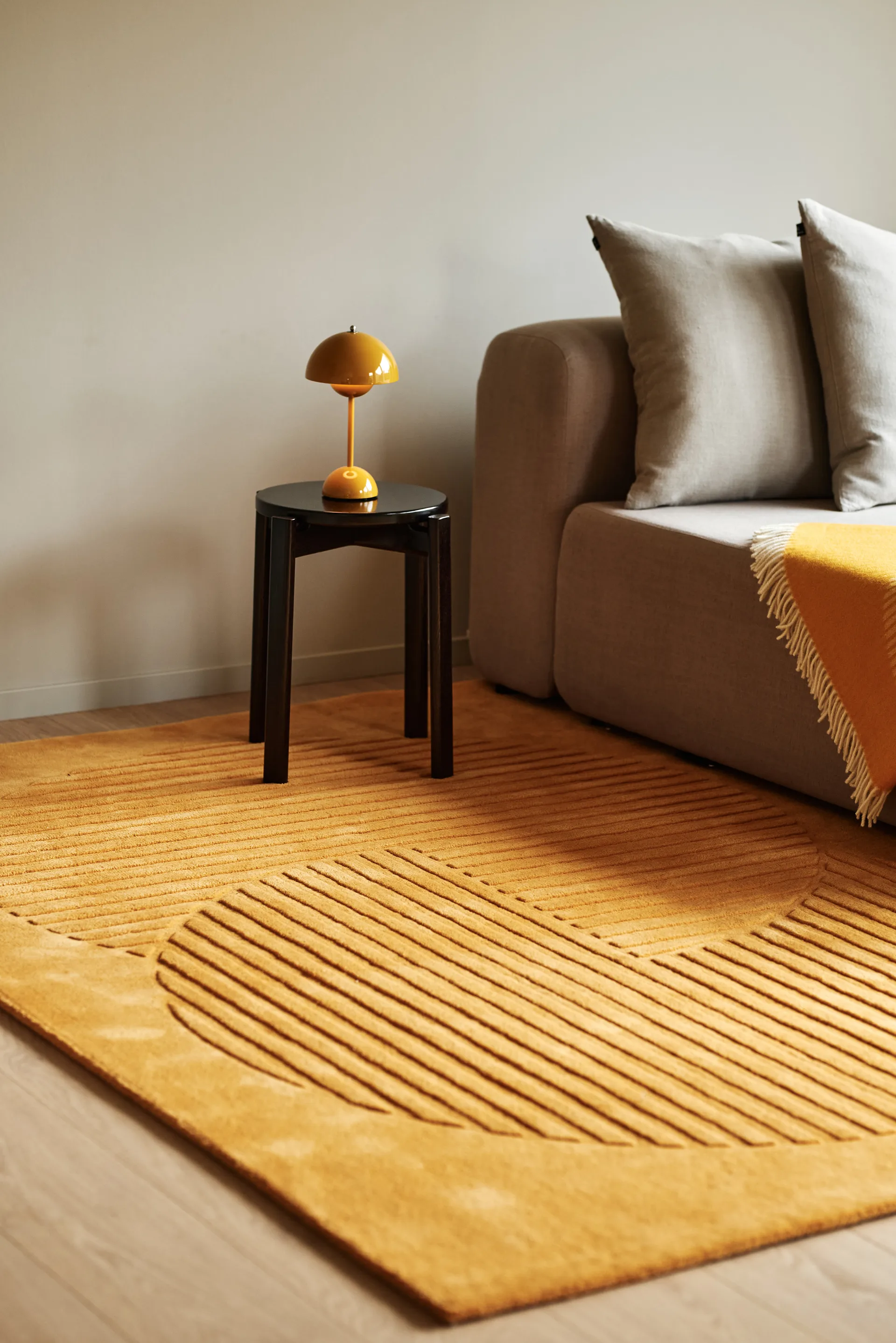 Levels Circles wool rug, Yellow, 170x240 cm NJRD