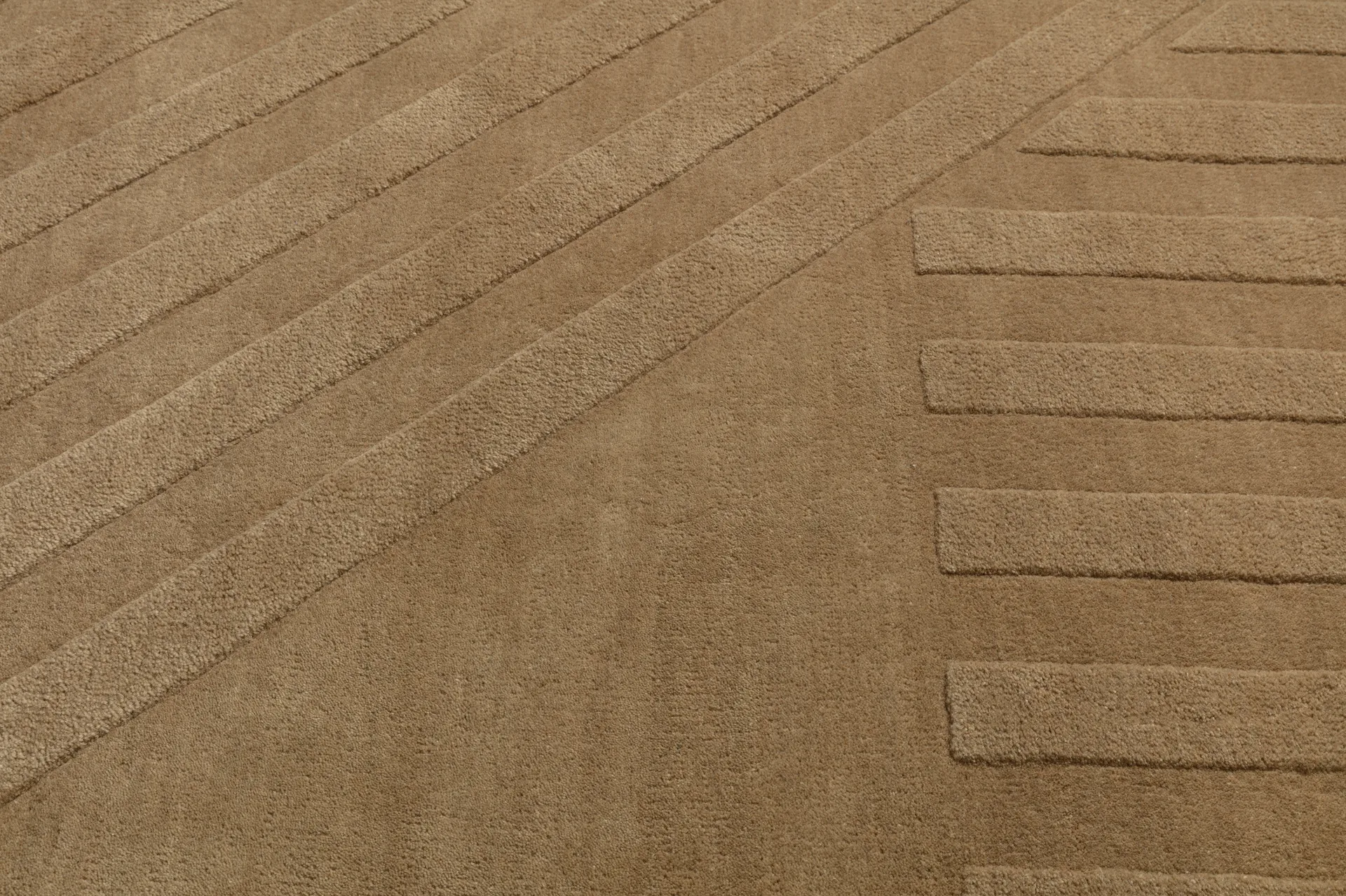 Levels Stripes wool rug, Beige, 170x240 cm NJRD