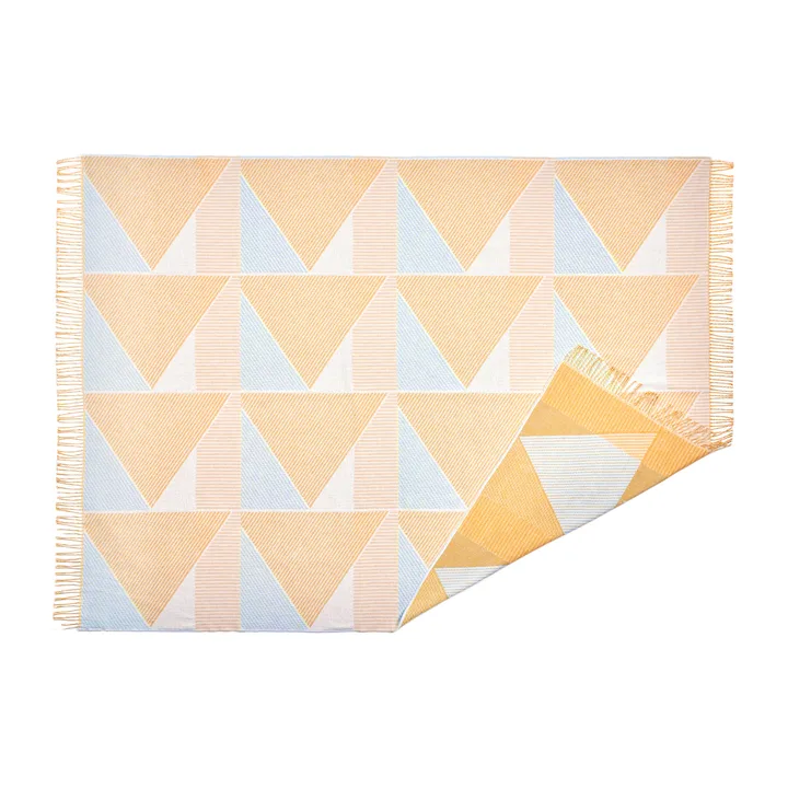 Metric focus No. 2 cotton throw 130x185 cm - Yellow - NJRD