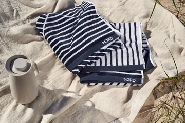 Stripes bath towel 70x140 cm - Blue - NJRD