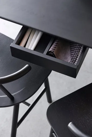 VIOR dining table 90x200 cm - Black lacquered oak - NJRD