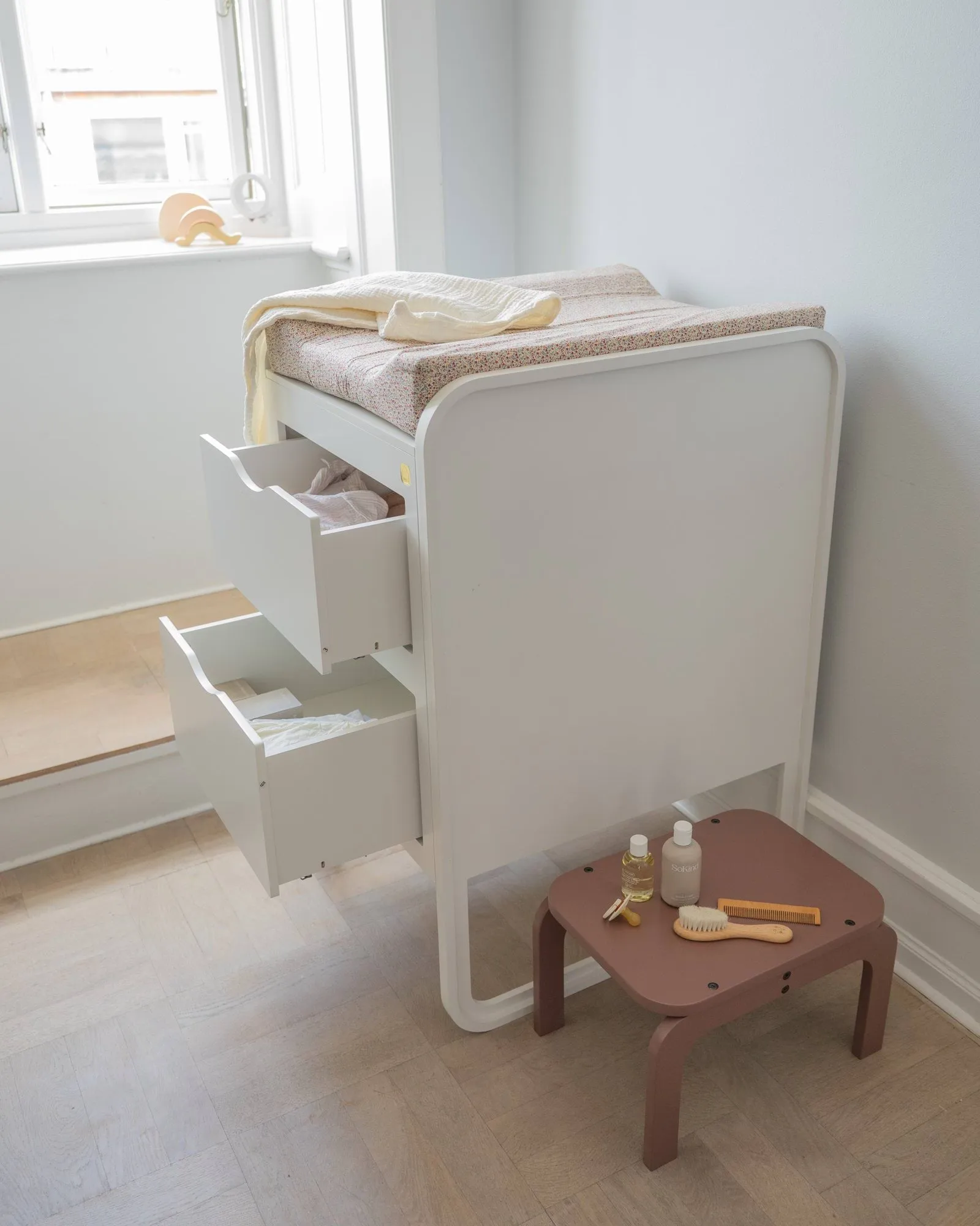 Kiddo Step Seat stool, Dusty rose Nofred