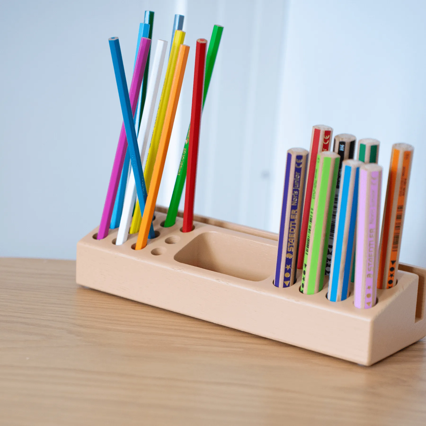 Penholder, Sand Nofred