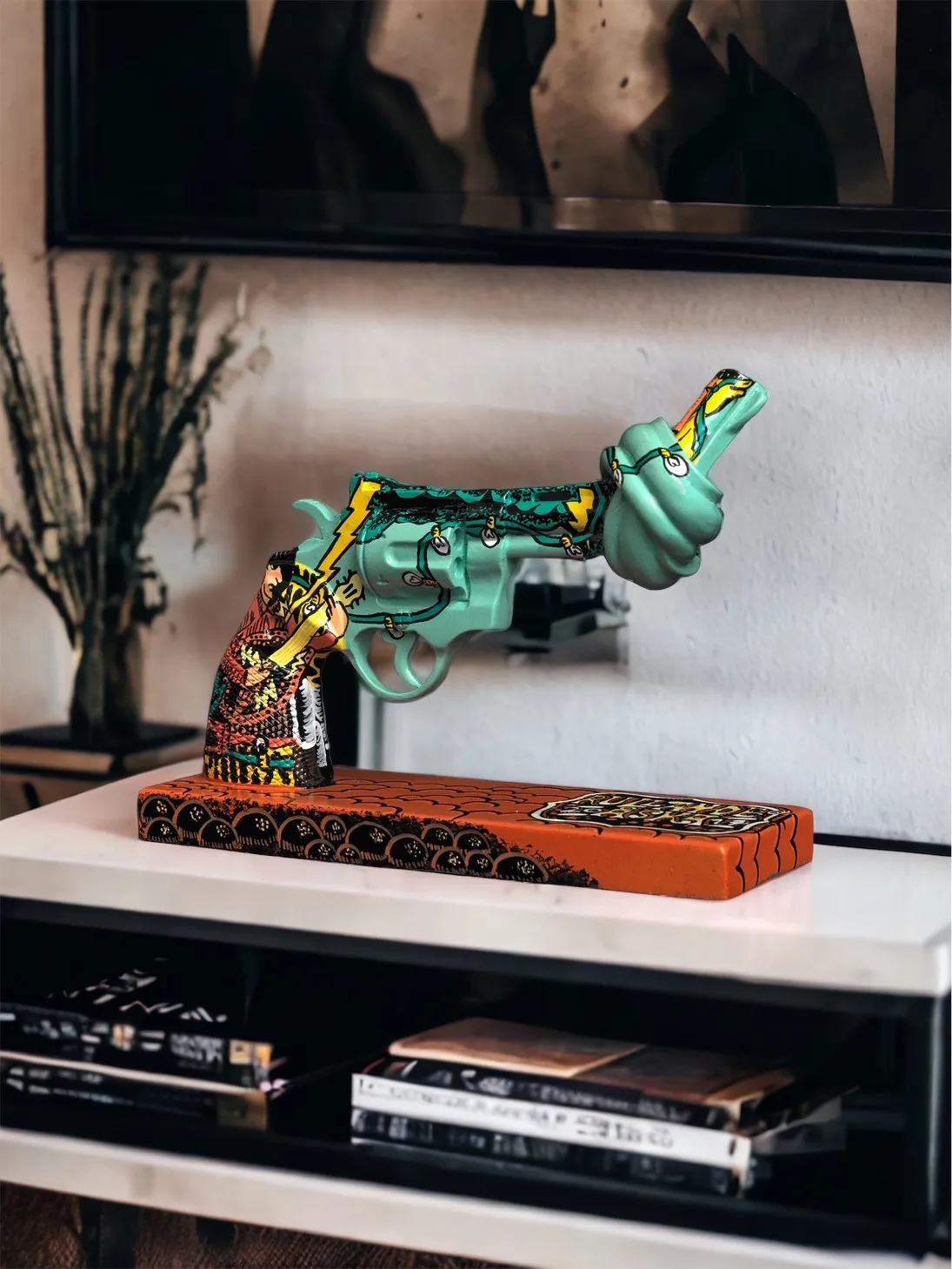 Peace n Luv decoration 19 cm, Multi Non Violence
