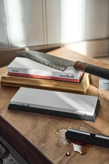 Wet sharpening stone polishing - 10,000 grit - Nordwik