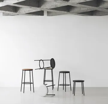 Circa barstool 65 cm - Black aluminium - Normann Copenhagen