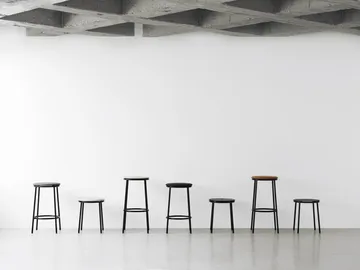 Circa stool 45 cm - Oak - Normann Copenhagen