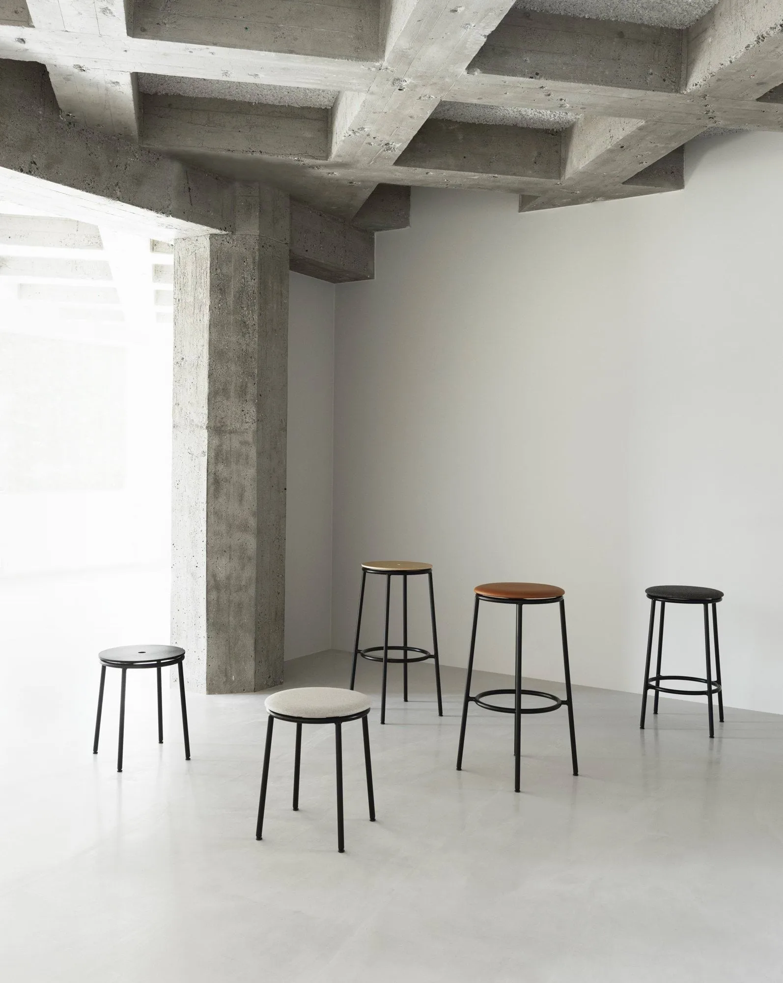 Circa stool 45 cm, Oak Normann Copenhagen