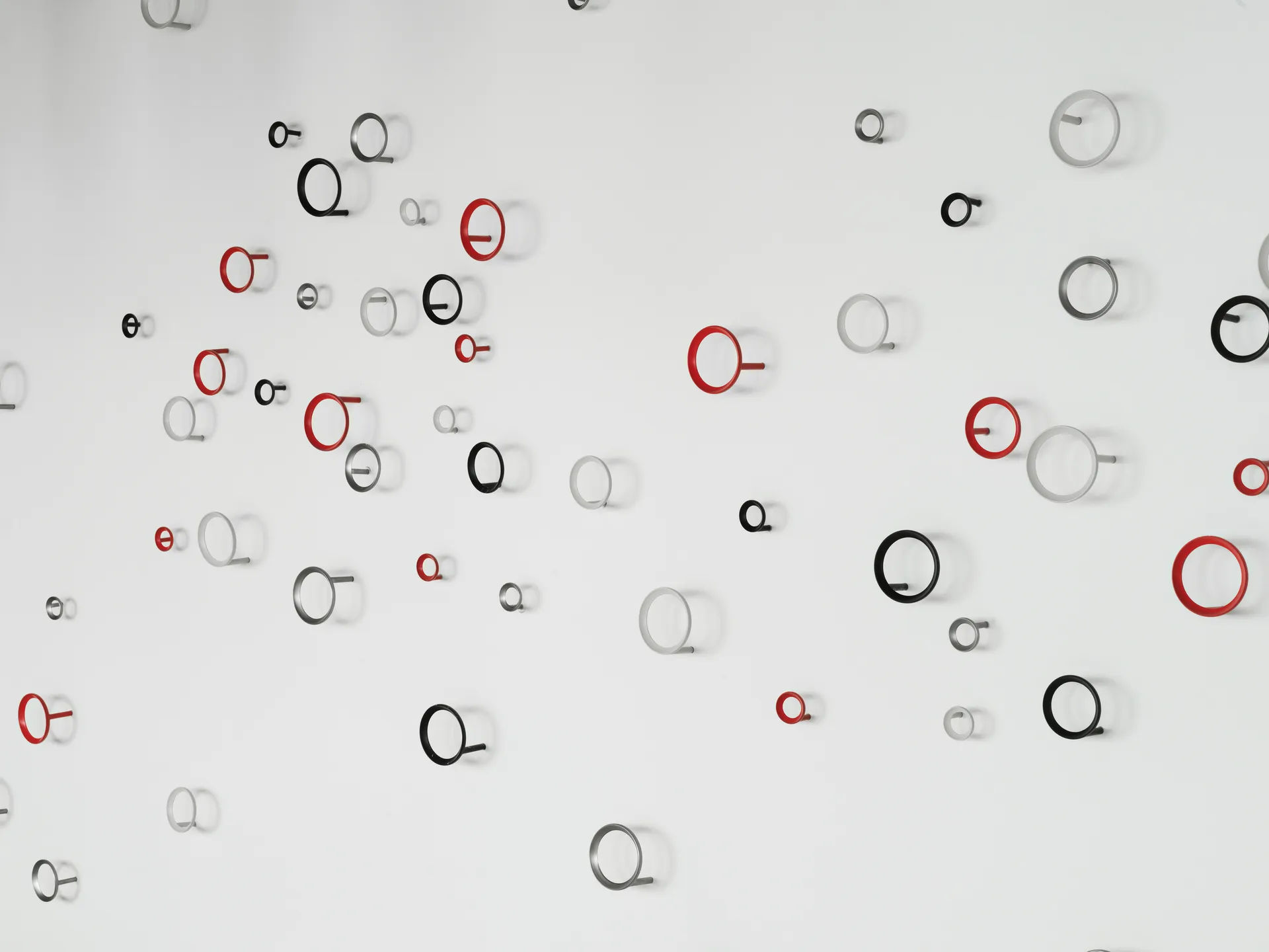 Loop hook medium Ø7.8 cm, Red Normann Copenhagen
