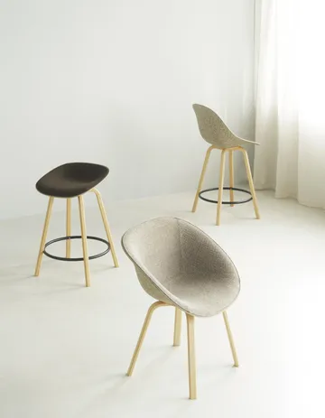 Mat Barstool front-upholstered 65 cm. - Ultra 41599-hemp-beech-black steel - Normann Copenhagen