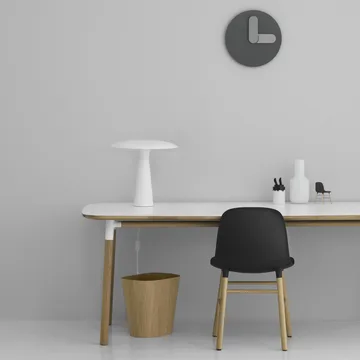 Shelter table lamp - white - Normann Copenhagen