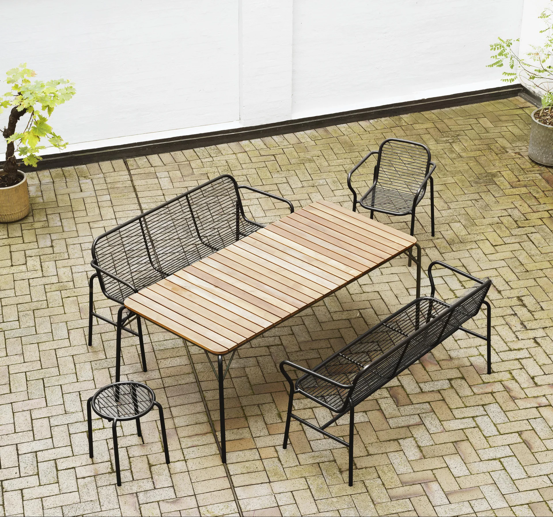 Vig Dining bench, Black Normann Copenhagen