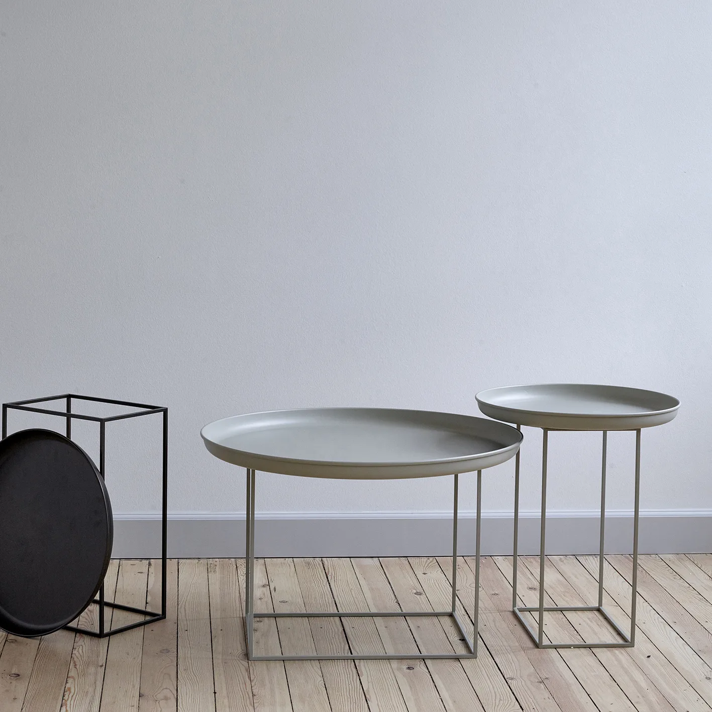 Duke side table small, Earth black NORR11