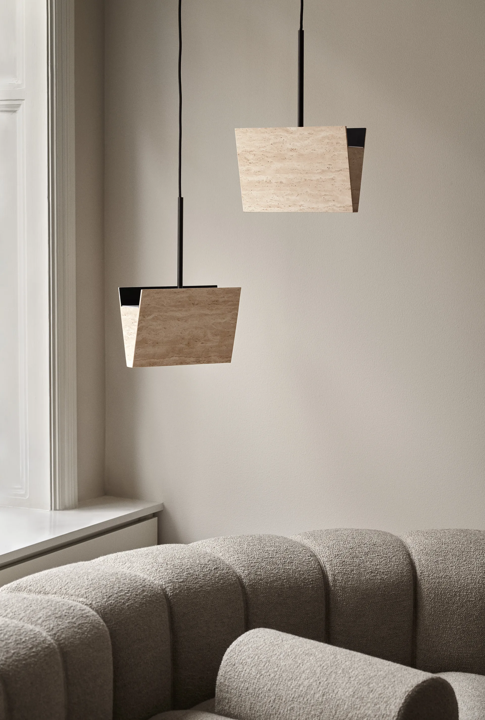 Gallery pendant, Travertine NORR11