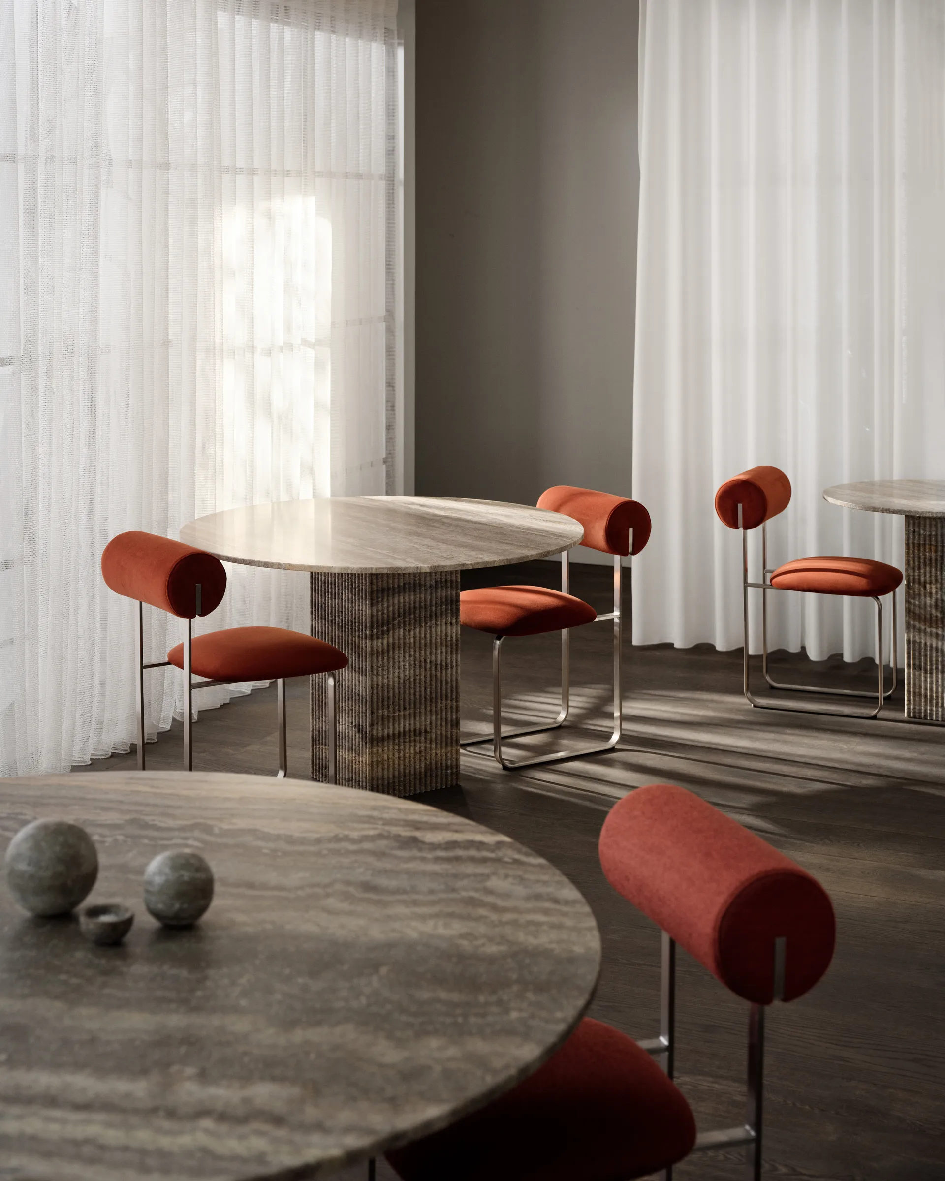 Soho dining table, Beige travertine, Ø120x72 cm NORR11
