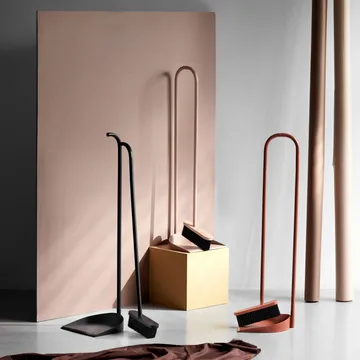 Cane broom and dustpan - rust - Northern