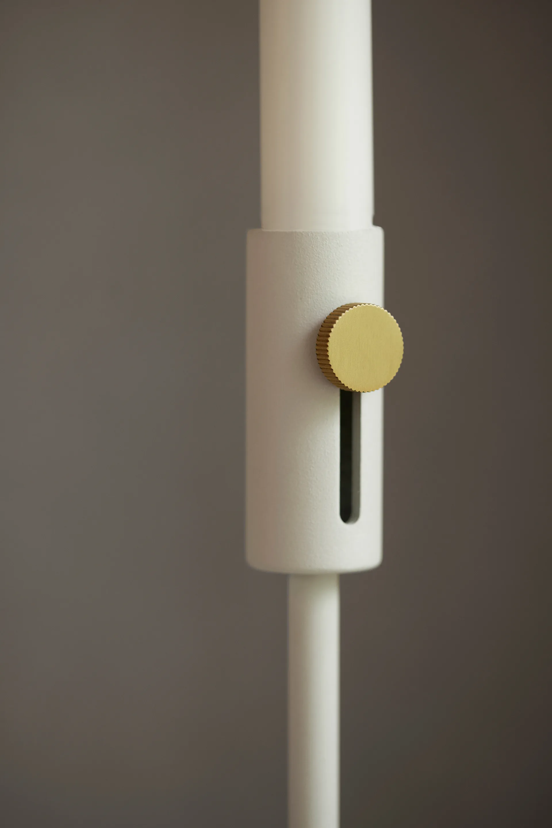 Granny candlestick 32.5 cm, White Northern