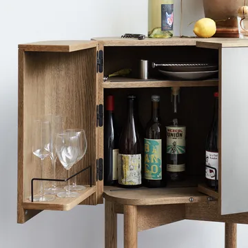 Loud bar cabinet on wheels - Smoked oak - Northern