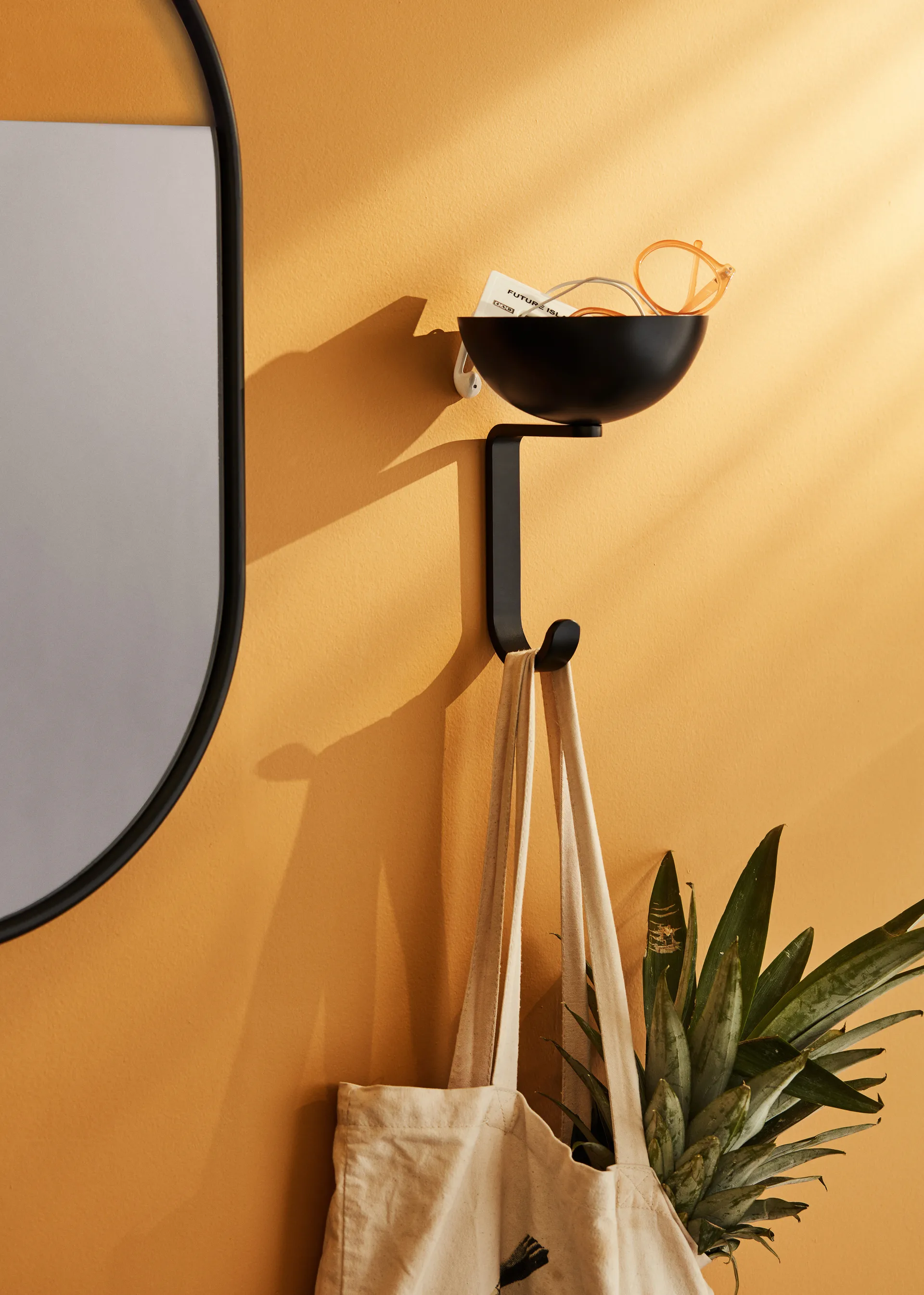 Nest hanger, Black matt Northern