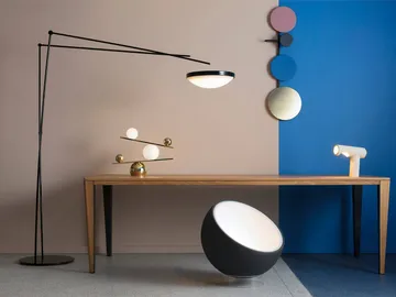Balance table lamp - Brass, v2 - Oblure