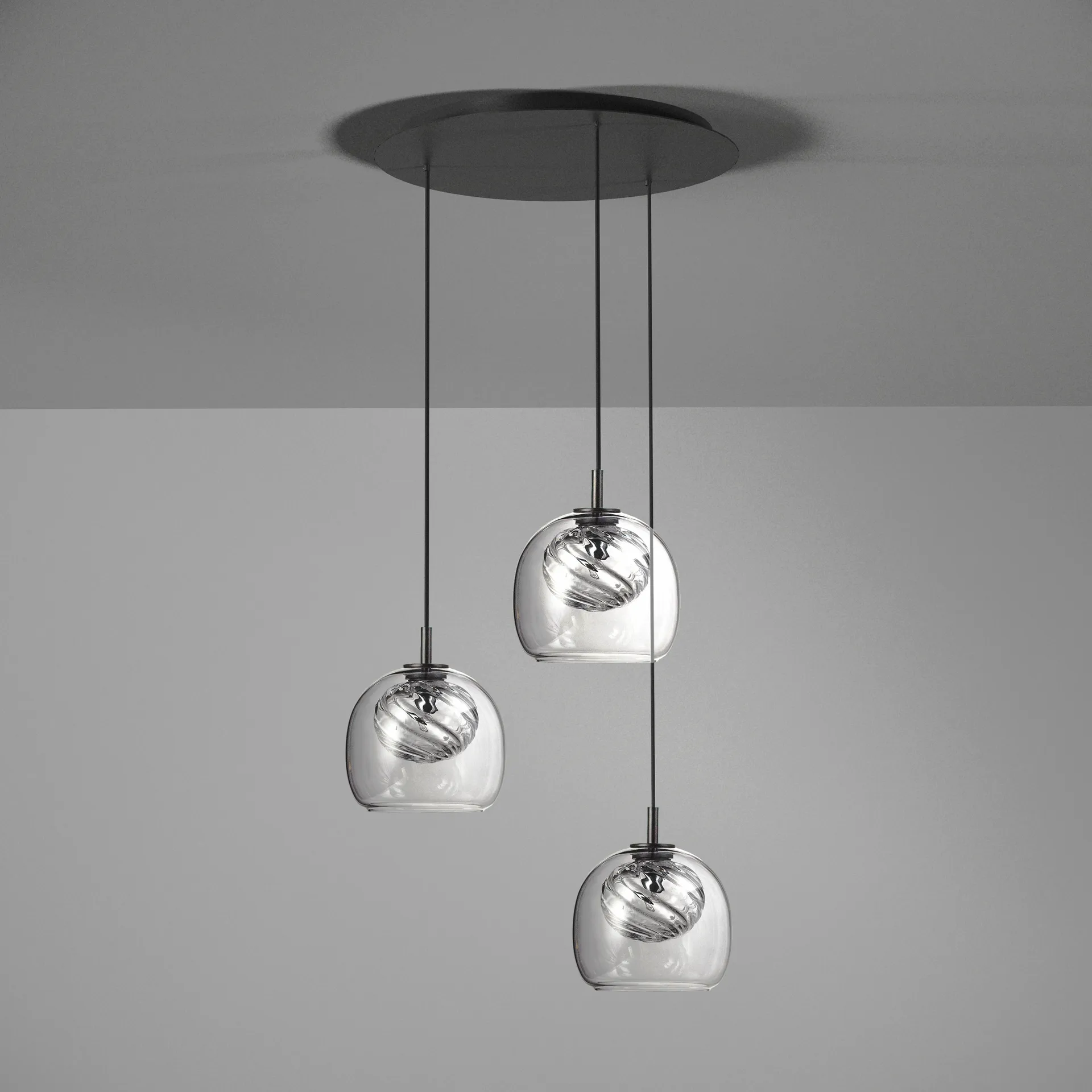 Inside triplet pendant, Grey Oblure