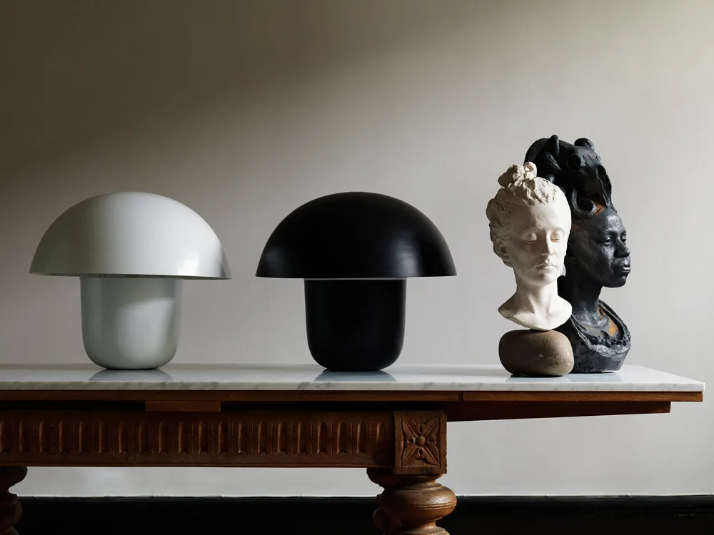 Carl-Johan table lamp Ø40 cm, Black Olsson & Jensen