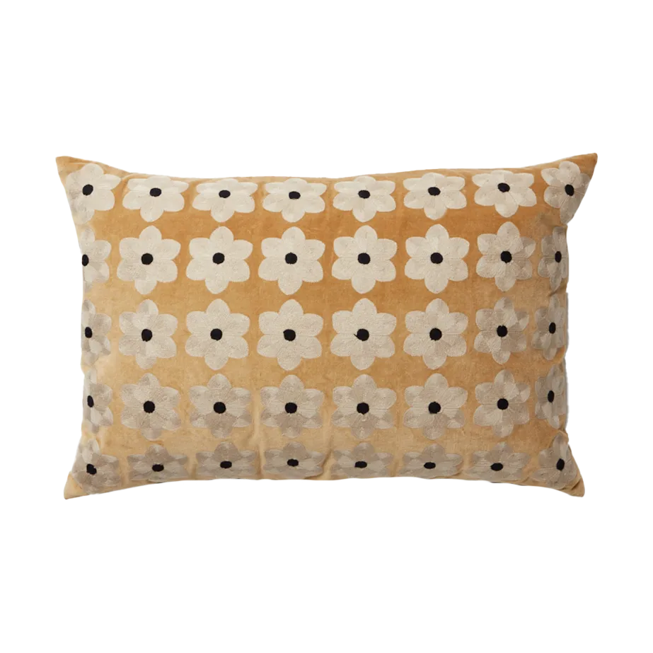 Daisy cushion cover 40x60 cm, Beige Olsson & Jensen
