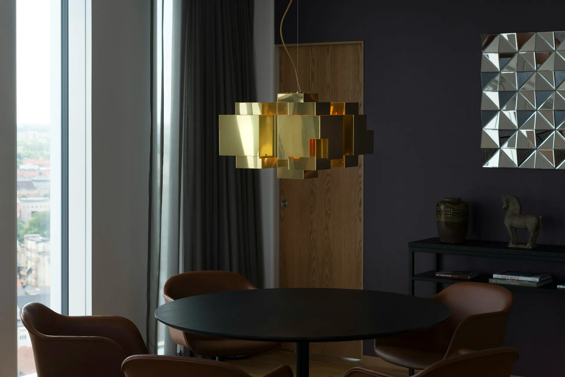 Skyline pendant lamp, Brass, medium Örsjö Belysning
