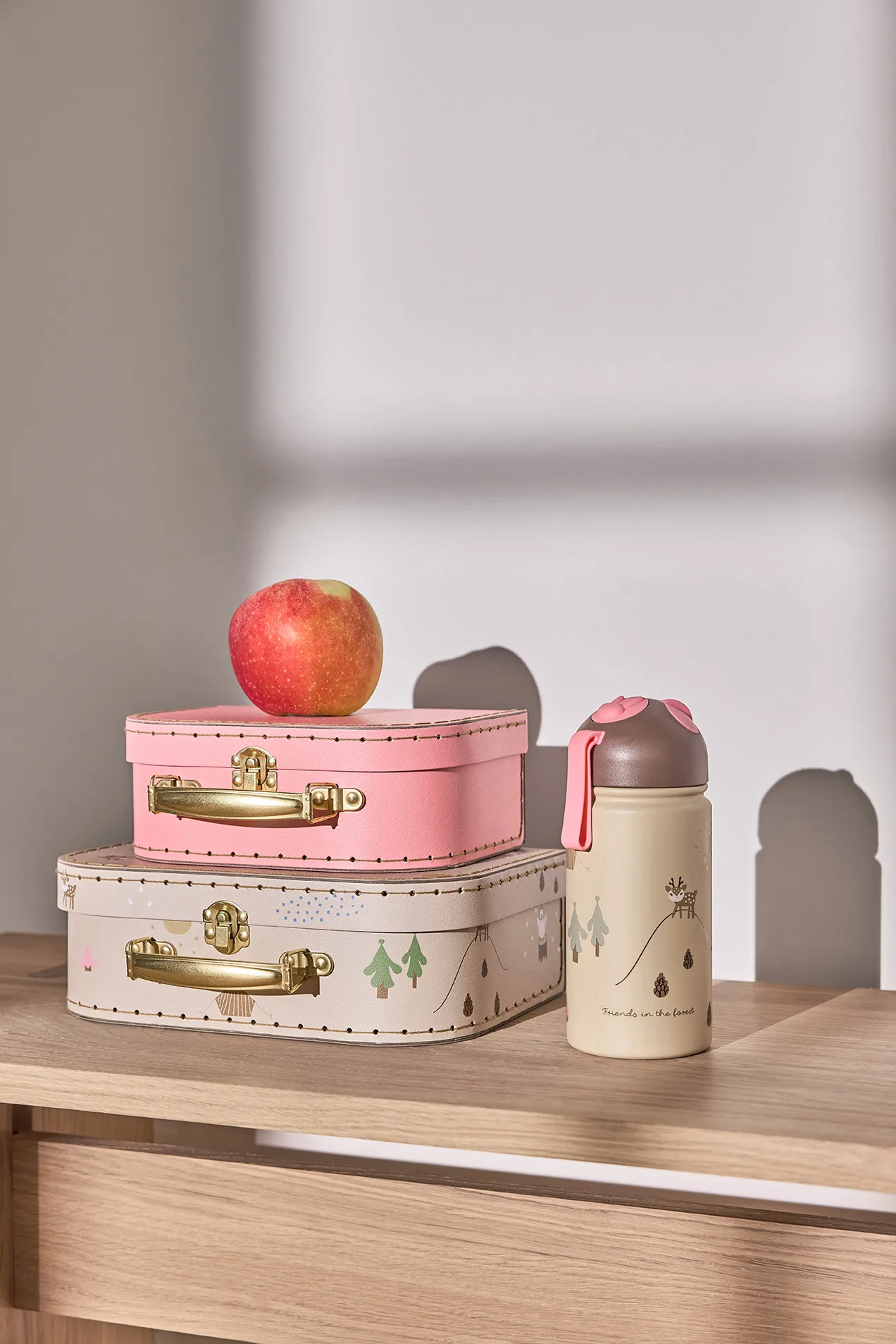 Friends in the Forest thermos bottle 36 cl, Rose OYOY