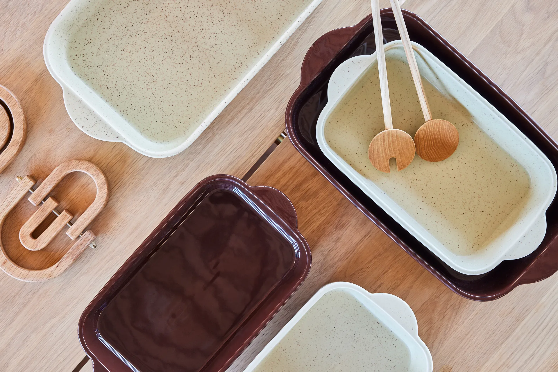 Yuka ovenproof dish 17.5x32 cm, Dark terracotta OYOY