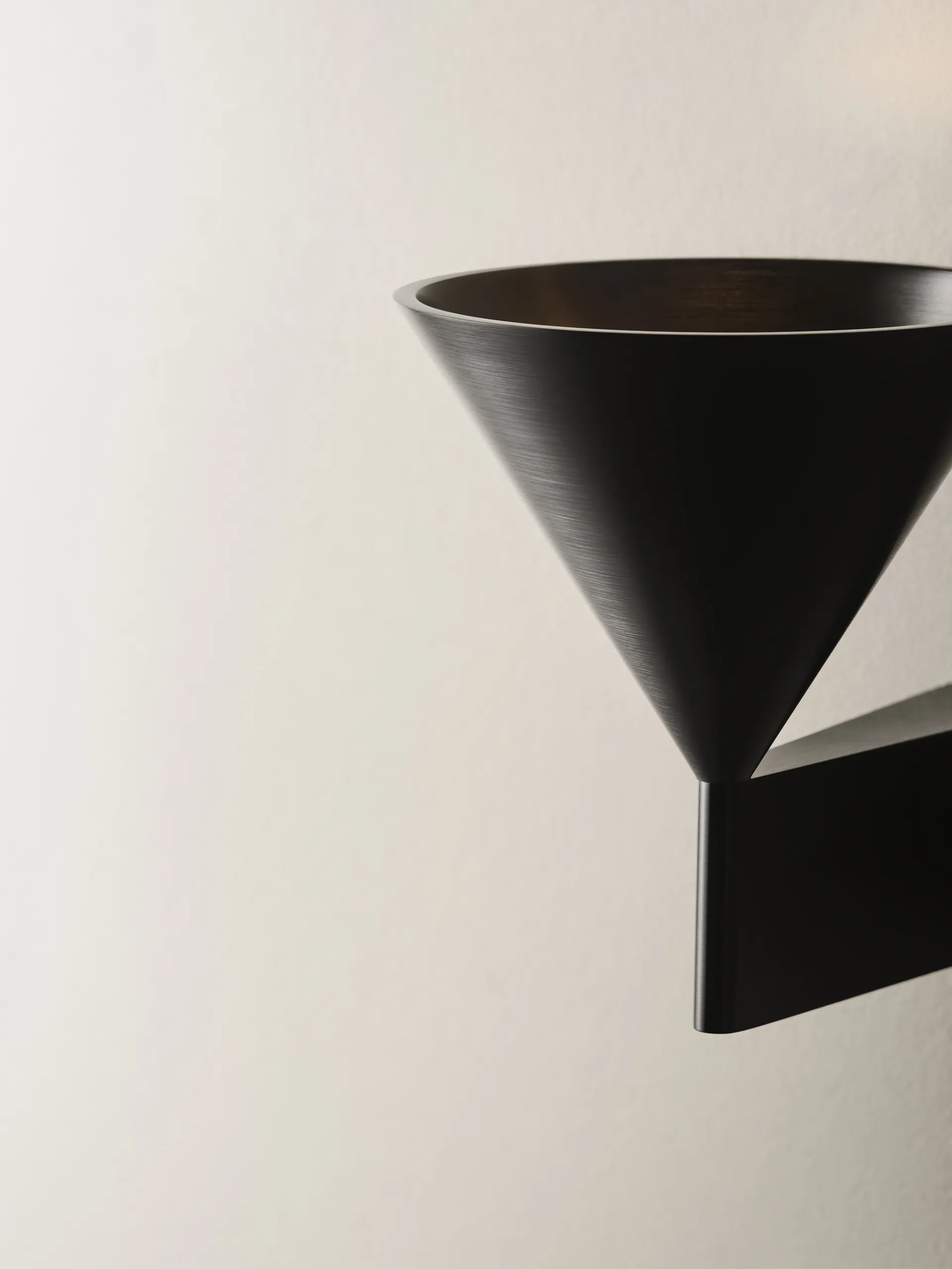 Apollo 14 wall lamp, Darkest hour Pholc