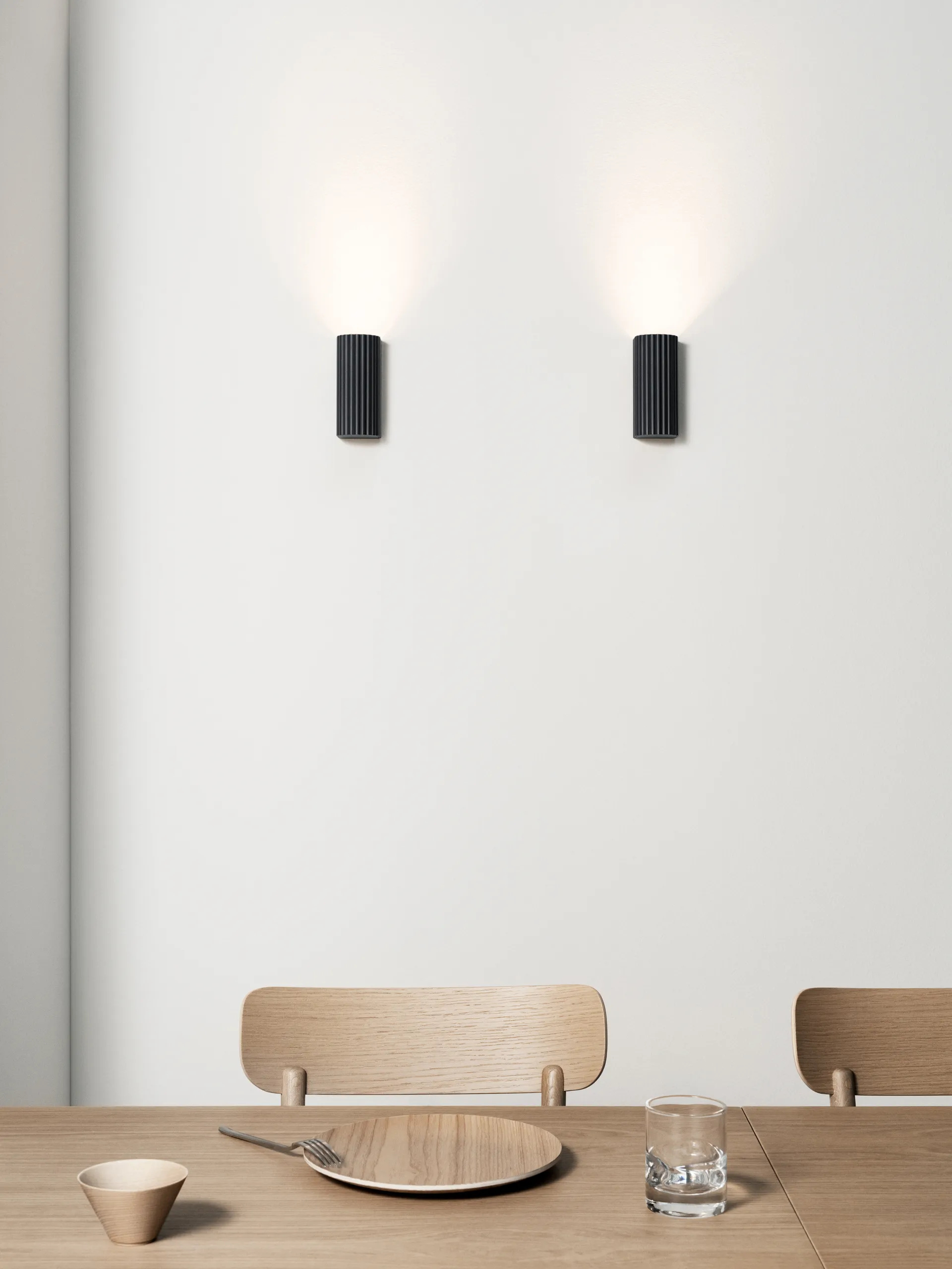 Donna 15 wall lamp, Chestnut Pholc