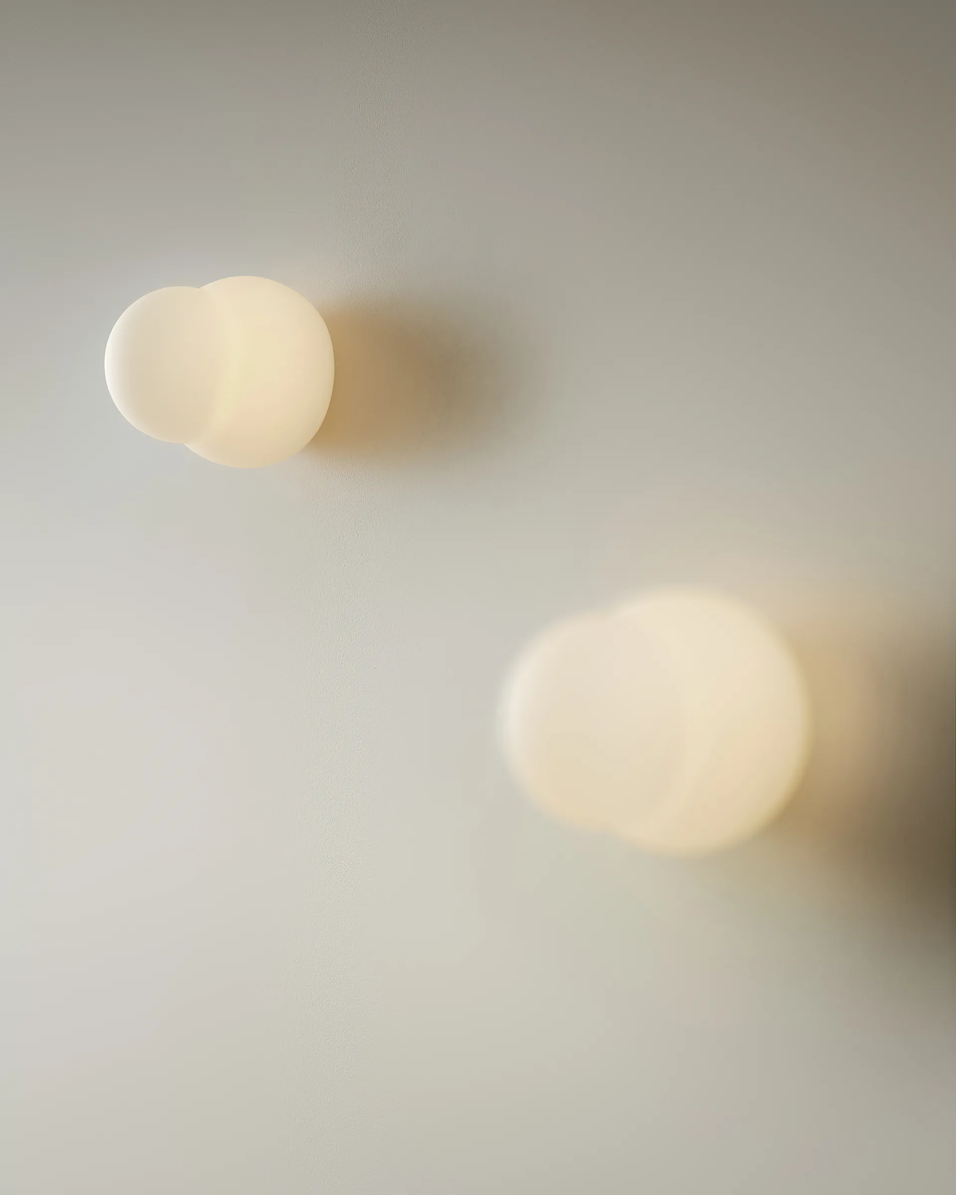 Fall 11 wall lamp, White Pholc