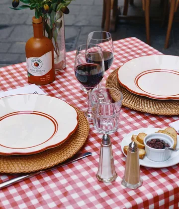 Bistro plate - Red, 28 cm - Pick a Poppy