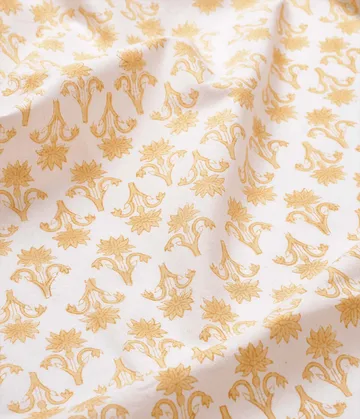Lily tablecloth - Yellow, 350x150 cm - Pick a Poppy